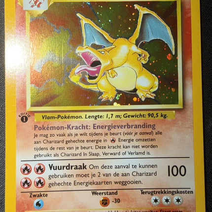 Charizard Rare (4/102) base set - 1st edition [NL]